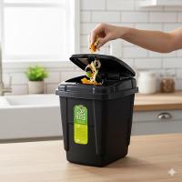 Lixeira Com Tampa Click Cesto Lixo Portatil Pia Banheiro Escritorio Cozinha 4,5 Litros Preto