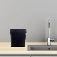 Lixeira Pia Cozinha Preta Cesto De Lixo 2,5l Tampa Multiuso Casa Bancada Consultorio Compacta Ecologica - 2
