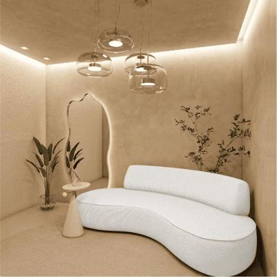 Sofá Curvo 2 Lugares Orgânico Amsterdã 140cm Bouclé Branco- Mabe Magazine