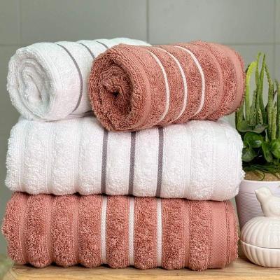 Jogo De Toalhas Wave 4 Peças 100% Algodão Fio Penteado Branco-rosa