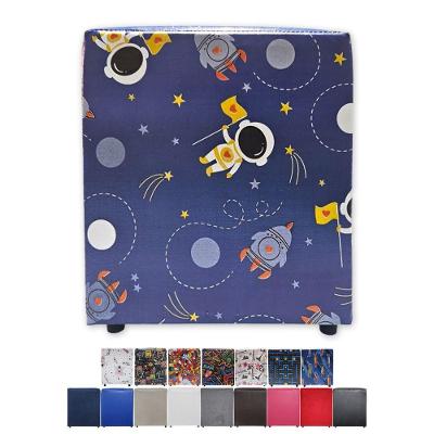 Mini Puff Banqueta Quadrado Cubo Decorativo Courino E Suede Astronauta Courino