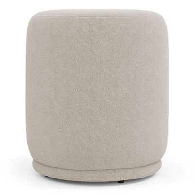 Puff Decorativo Orgânico Living Mavi Bouclê Bege - Desk Design