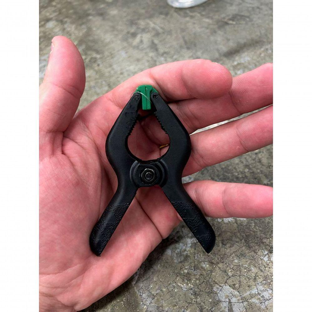 Grampo Plástico Multiuso 3 75mm Carbografite 012356912 - 2