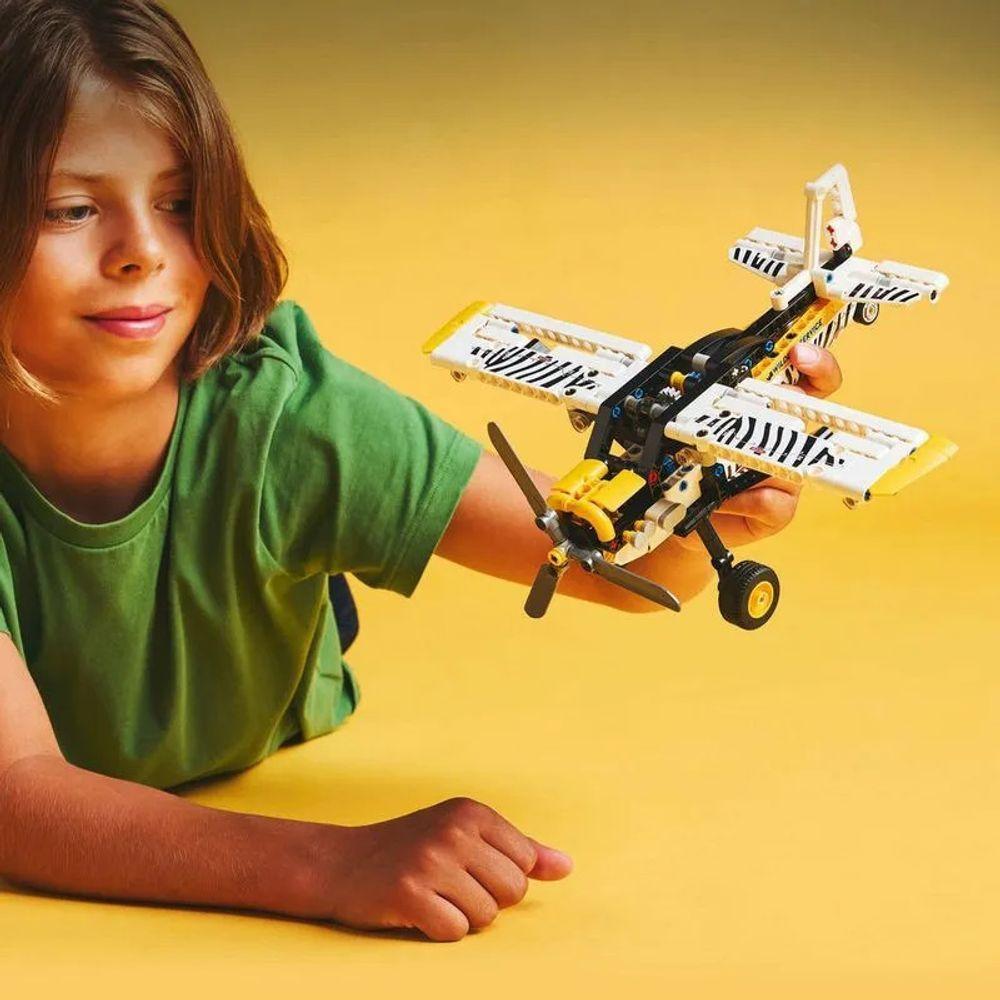 Lego Technic Bush Plane - 333 Peças 42198 - 9