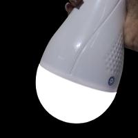 Lampada De Emergencia Inteligente Recarregavel Led E27 Queda De Energia Pesca Trilha Portatil Camping Potente Multiuso - 2