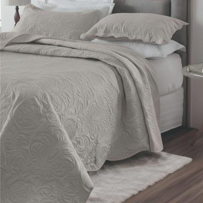 Kit Cobre Leito Colcha Basic Casal 3 Peças Dupla Face Liso Classic - Avelã - 100% Poliéster