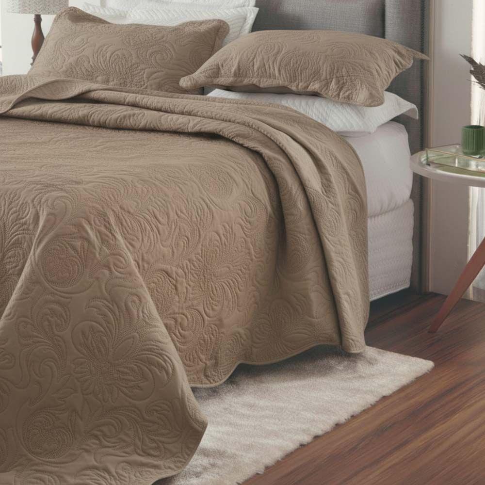 Kit Cobre Leito Colcha Basic King 3 Peças Dupla Face Liso Classic - Cáqui - 100% Poliéster - 1