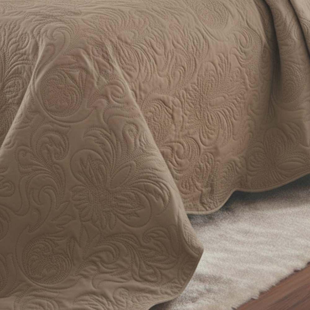 Kit Cobre Leito Colcha Basic King 3 Peças Dupla Face Liso Classic - Cáqui - 100% Poliéster - 3