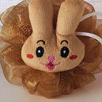 Esponja De Banho Bouton Com Bichinho Boneca Marrom - 2