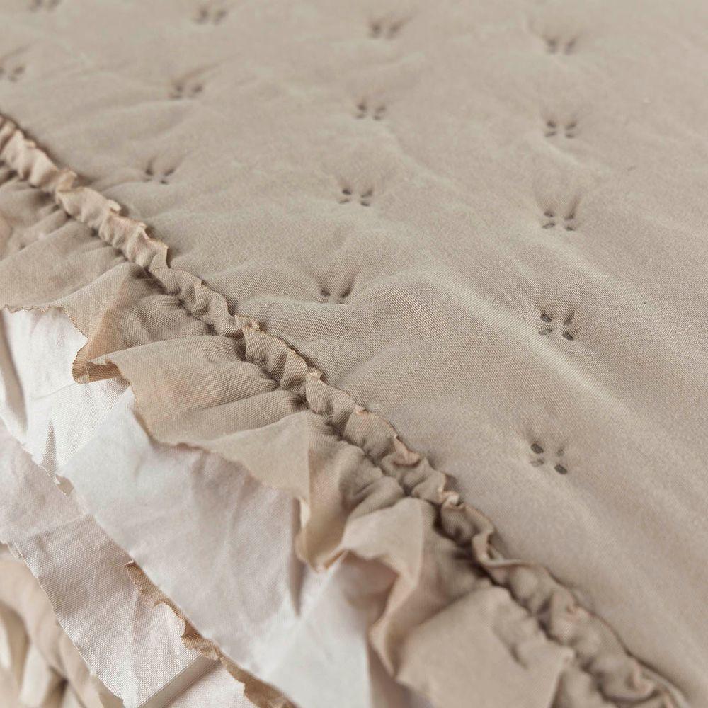 Kit Cobre Leito Colcha Vitta Queen Matelado C/ Babadinhos 200 Fios 3 Peças Bege - 100% Poliéster - 6