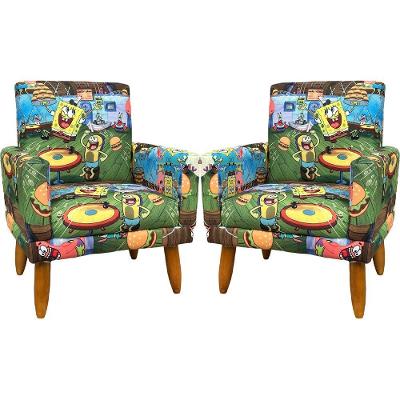 Kit 2 Poltronas Decorativa Infantil Confortável Para Quarto Suede Com Estampa Pés Castanhos