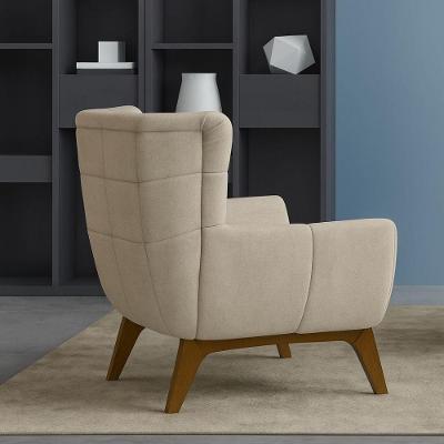 Poltrona Lorena Pés Em Madeira Tingida- élpis Móveis Bege