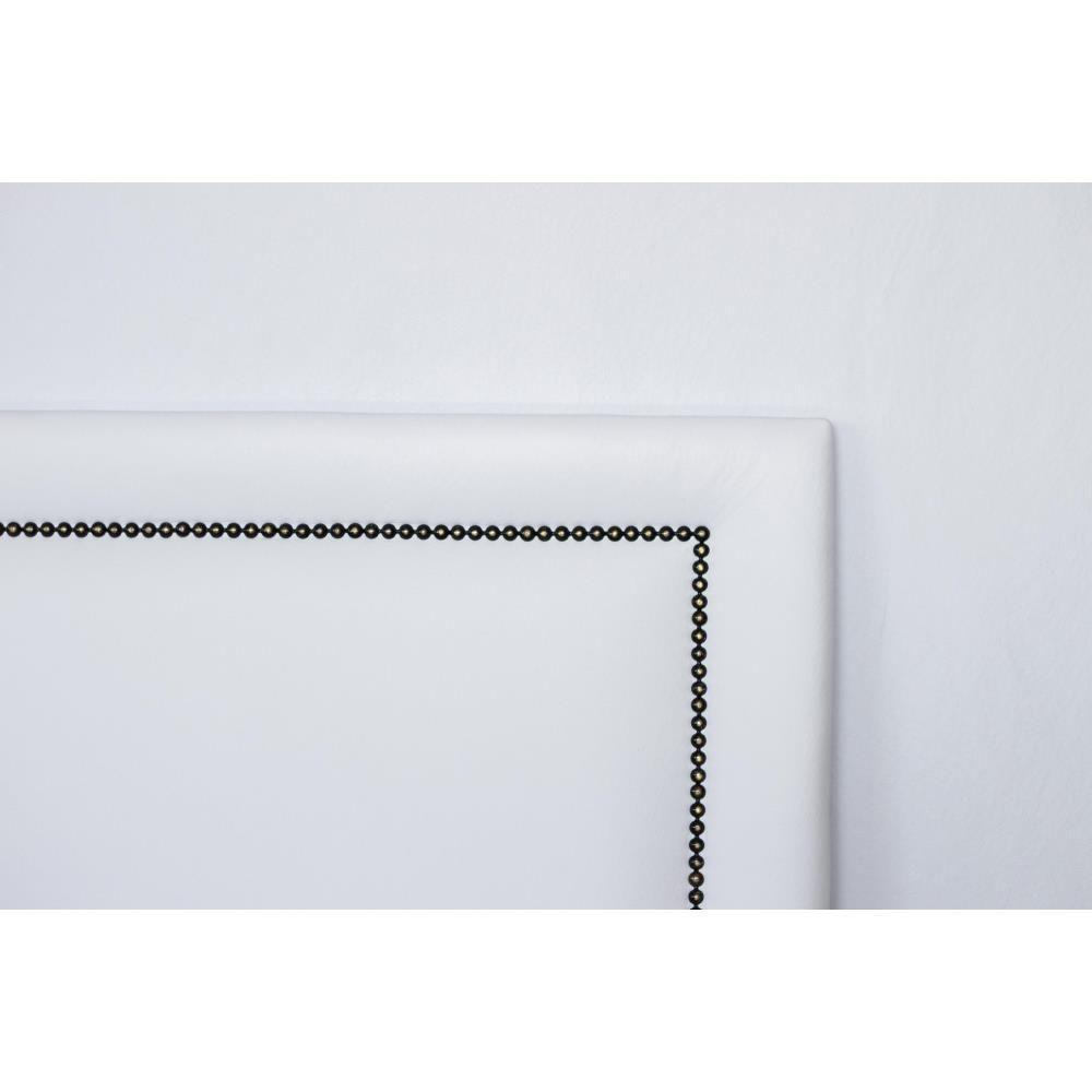 Cabeceira Casal Reta Luxo 140x60 Courino Branco - Tachas Fumê - 3