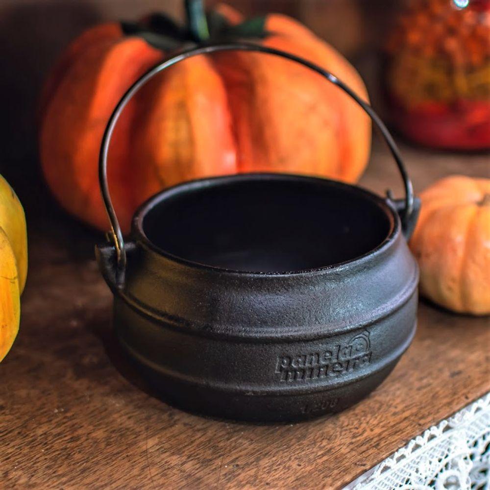 Cumbuca Tradição Arco Tampa Ferro Panela Mineira 10cm 0,6l - 2