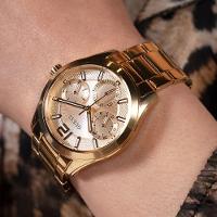 Relógio Guess Feminino Multifunção Gw0760l2 Dourado - 2