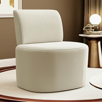 Poltrona Decorativa Orgânica Sala De Estar Kaori Veludo Bege - Desk Design Cor Bege