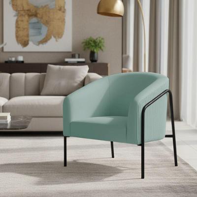 Poltrona Sala Decorativa Stella Base Alta Tubo Preto Veludo Cotelê Menta D03 - D'rossi