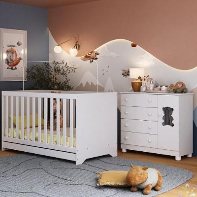 Berço Americano 3 em 1 com Cômoda Fofura 1 Porta 4 Gavetas MDP MDF 133 cm Branco Multimóveis
