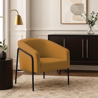 Poltrona Sala Decorativa Stella Base Alta Tubo Preto Veludo Mostarda D03 - D'rossi