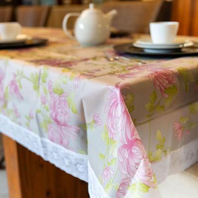 Toalha De Mesa Peva Floral Bege 140x140cm - Uzoo Toalha Pronta Peva 1.40x1.40m Floral Bege 5109c