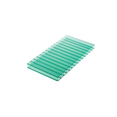 Chapa De Policarbonato Alveolar Verde 6mm 2,10m X 6,00m