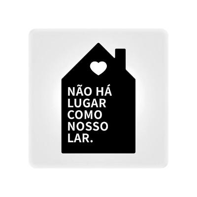 Luminária Slim Box: Luz Indireta Criativa Para Iluminar Seu Espaço Com Estilo!