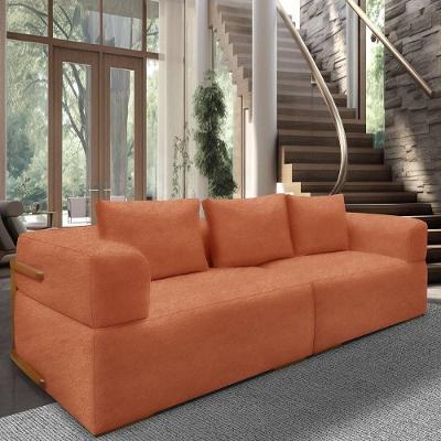 Sofá 4 Lugares 2,80m Em Tecido Bouclé Com Aplique Em Madeira – Scott Lucadi Terracota