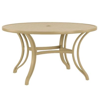 Mesa Em Alumínio Com O Tampo Ripado De 1,40 Metros Fendi