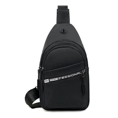 Mochila Bolsa Tiracolo Transversal Pochete De Peito Cross Body Impermeável Com Saída Para Fone De Ouvido Cor:preto