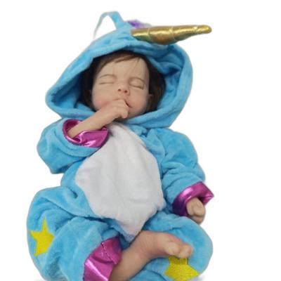 Bebe Reborn Menina Silicone Sólido Molinho Cabelo Implantado Fio A Fio Realista