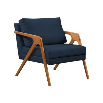 Poltrona Sala De Estar Base Madeira Maciça Monique Cerejeira Azul Veludo