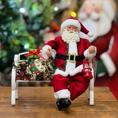 Papai Noel Com Presente Sentado No Banco 28cm - Magizi