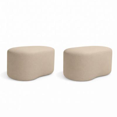 Kit 2 Puff Feijão Curvo Orgânico Sala Redondo Confortável Moderno Suede Bege