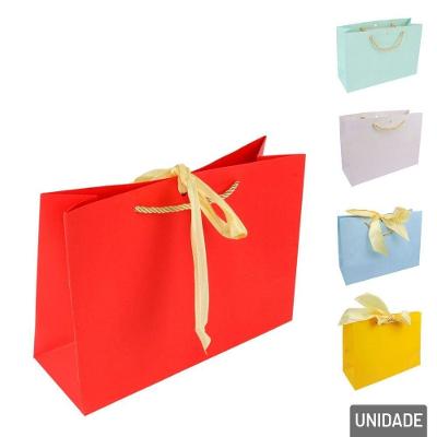 Sacola De Papel 20x28cm Lisa Com Laço Color - Tudo Em Caixa