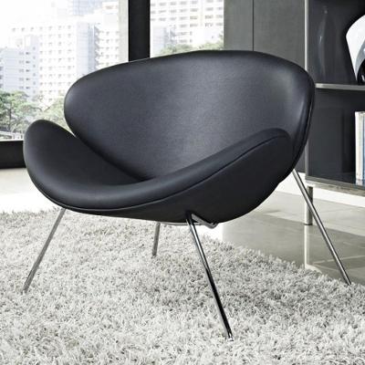 Poltrona Trevo Couro Sintético Preto Base Inox