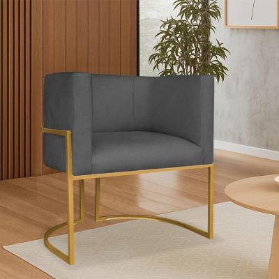 Poltrona Dália Luxo Moderna Estofada Design Sofisticado Com Base De Ferro Dourado Linho Cinza Escuro
