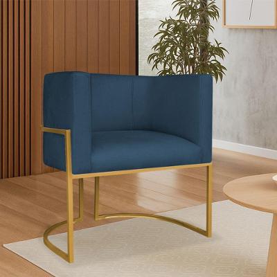 Poltrona Dália Luxo Moderna Estofada Design Sofisticado Com Base De Ferro Dourado Suede Azul Marinho