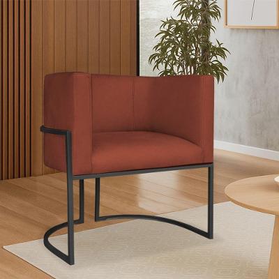 Poltrona Dália Luxo Moderna Estofada Design Sofisticado Com Base De Ferro Preto Bouclé Terracota