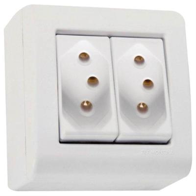 Caixa de Sobrepor Lizflex Branca com 2 Tomadas 2p+t de 20 Ampères E 250 Volts 57304025 Tramontin