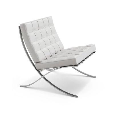 Poltrona Barcelona Couro Natural Com Puff Cromada Branco