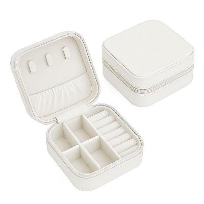 Mini Porta-jóias Em Couro Sintético Branco