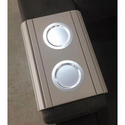 Esteira Bandeja para Braço Sofá com Porta Copo Alumínio Nude