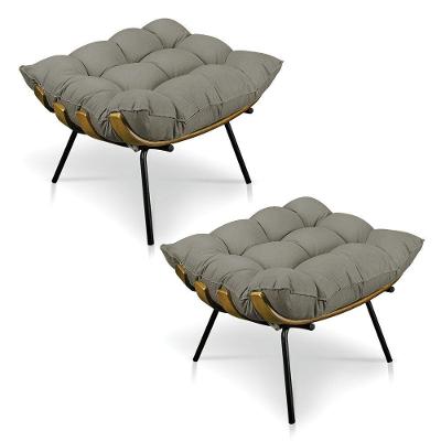 Kit 2 Puffs Costela Veludo Capuccino Base Metálica Pallazio