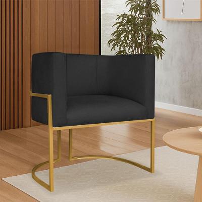Poltrona Dália Luxo Moderna Estofada Design Sofisticado Com Base De Ferro Dourado Linho Preto