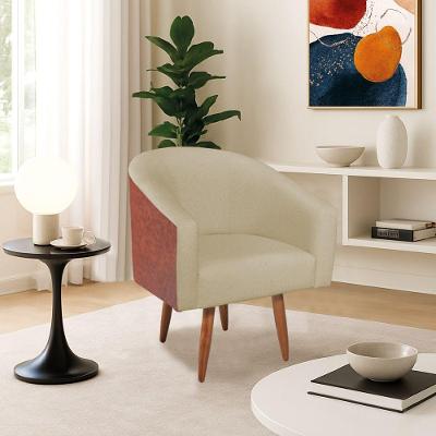 Poltrona Jade Decorativa Moderna Sala De Estar Quarto Escritório Conforto Corano Nozes E Suede Pés Palito Bege