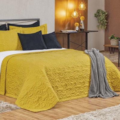 Cobre Leito Belga King Bordado 3 Peças Hipercal 180 Fios 100% Poliéster - Açafrão