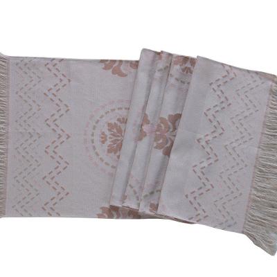 Peseira Decorativa Turin Com Franja 58% Algodão / 42% Poliéster - Mandala Rose