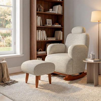 Poltrona De Amamentação Aurora Com Puff Balanço Madeira Maciça Tecido Chenille Francês Bege Fendi