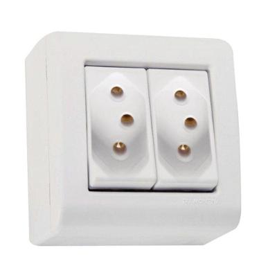 Conjunto Caixa 2 Tomadas 2p + T250v- 10a - Tramontina