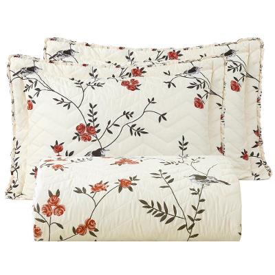 Kit Cobre Leito Colcha Lislie Casal 3 Peças Percal 300 Fios Dupla Face Estampado - Rosinhas - 100% Poliéster